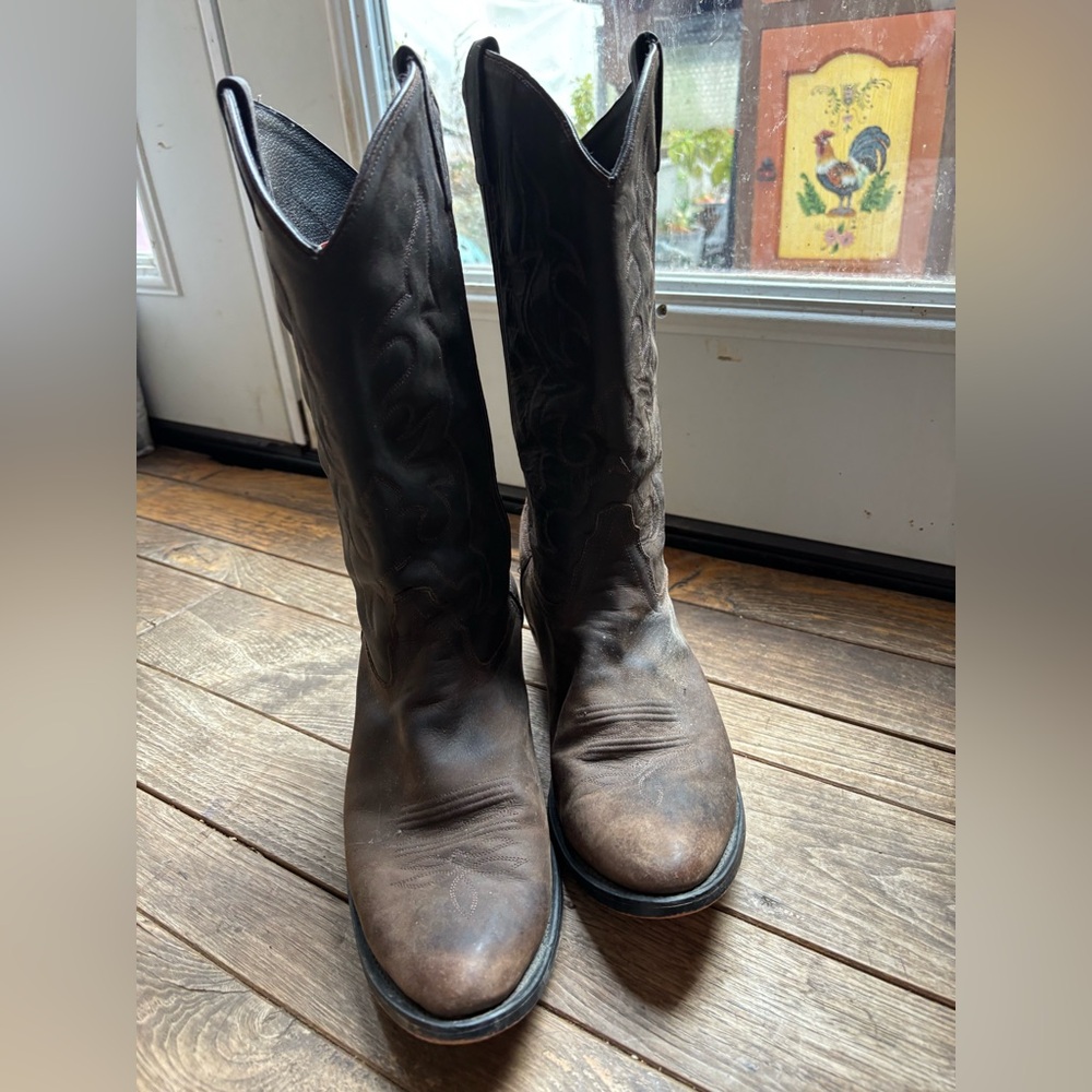Men’s Brown Distressed Leather Western Cowboy Boots by Old West size 10.5 EE